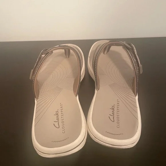 Clarks flip flops Cloudsteppers cushionsoft - Picture 3 of 8